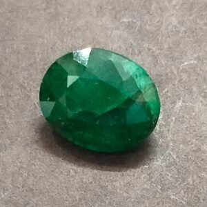 Certified Natural Beryl Stone (बेरिल स्टोन), Weight- 6.79 carat