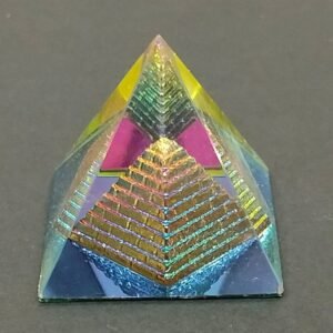High Quality Crystal Pyramid (क्रिस्टल पिरामिड) | Size- 40 mm