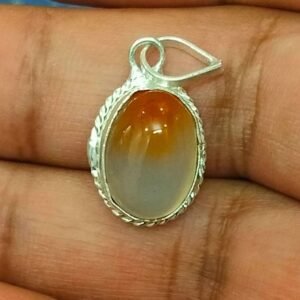 Silver Polished Brass Hakik Stone Locket 22(हकीक स्टोन लॉकेट)