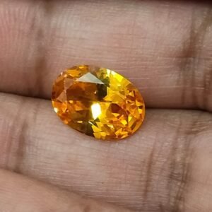 Certified Simmulant Yellow Saphire Same Like As Pukhraj, Weight- 7.0 carat