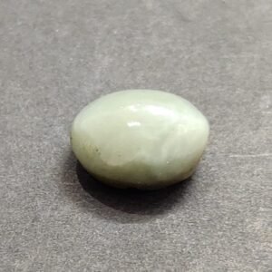 Certified Cats Eye Lahsuniya Stone (लहसुनिया स्टोन) , Weight- 5.0 carat